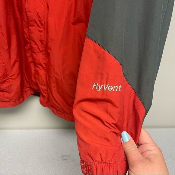 The North Face Hyvent 3 in 1 Men’s Red and Gray Winter Jacket Size Large - Picture 3 of 8